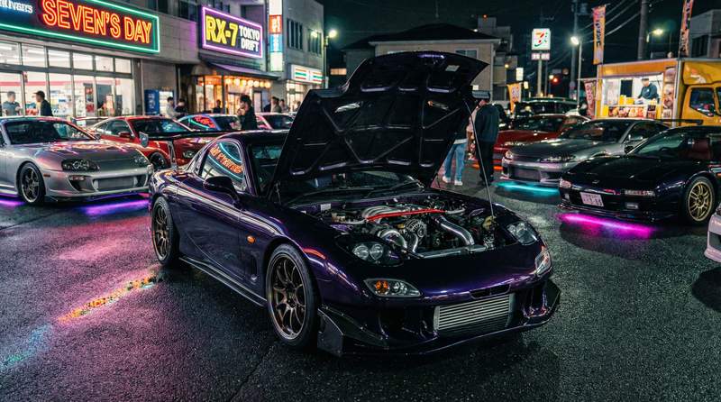 萝莉岛RX-7跑车视频